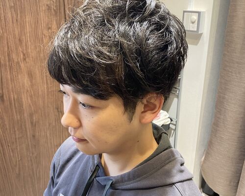 93CD5F6B-BD73-4D21-AE59-822E8834D72D