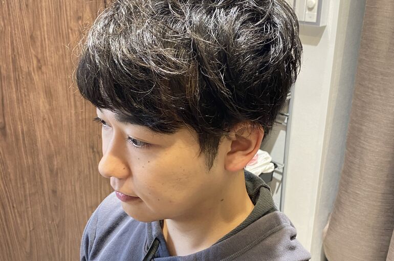 93CD5F6B-BD73-4D21-AE59-822E8834D72D