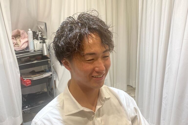 FF4AB75E-1F16-4064-AD24-39AA67F6D910